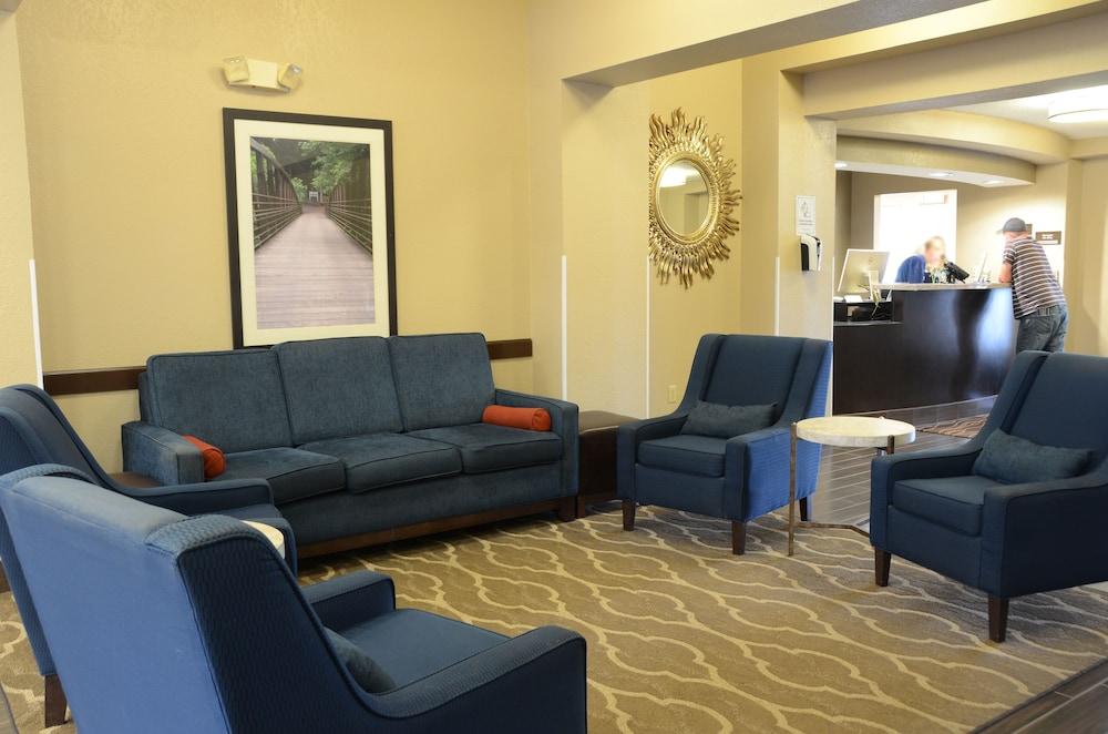 קייב סיטי Comfort Inn & Suites מראה חיצוני תמונה