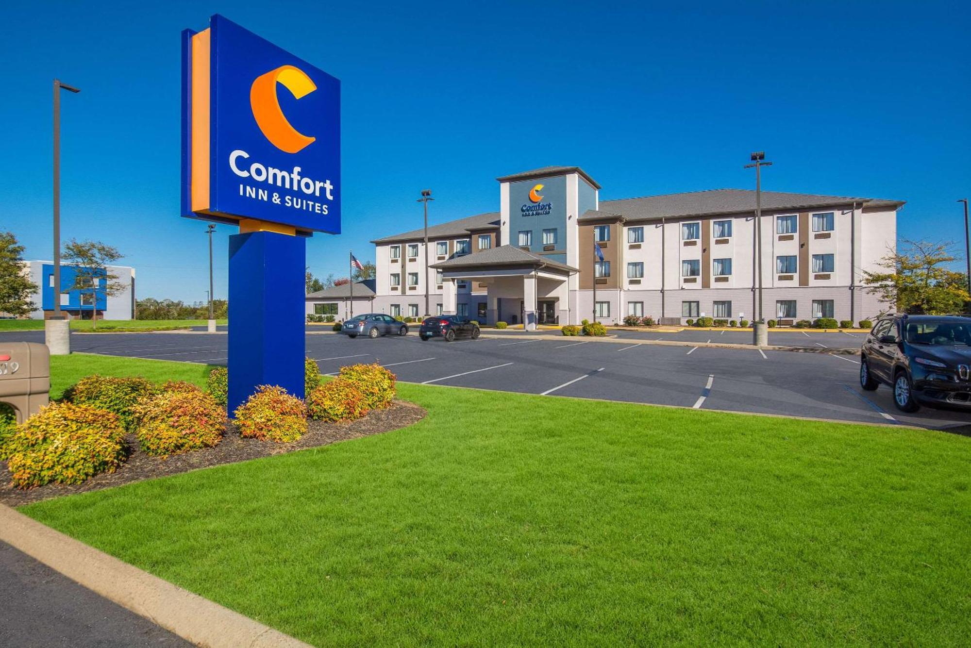 קייב סיטי Comfort Inn & Suites מראה חיצוני תמונה