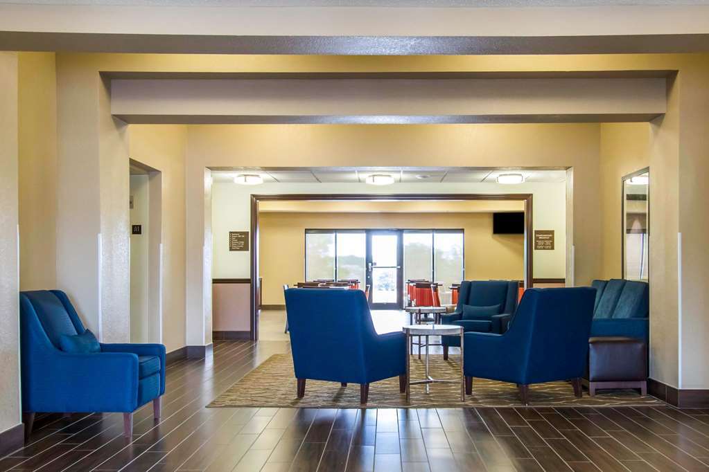 קייב סיטי Comfort Inn & Suites מראה פנימי תמונה